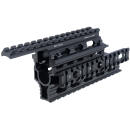 UTG MTU009         UNIVERSAL AK QUAD RAIL HANDGRD